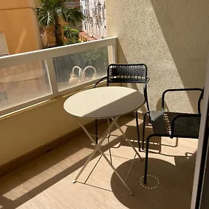 Precioso Apartamento En Primera De Línea De Playa , Benalmádena España